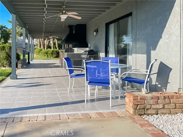 42722 20th W Street, Lancaster CA: https://media.crmls.org/medias/fb0cf0b1-9cd8-4c43-bf26-ef9774aa9c61.jpg