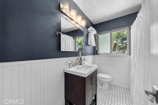 7135 W 91st Street, Los Angeles CA: https://media.crmls.org/medias/fb0f1bf3-b1fb-4687-8400-b103a7bf5cb4.jpg