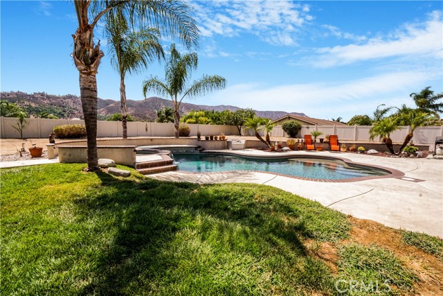 Detail Gallery Image 38 of 46 For 20758 Donielle Ct, Wildomar,  CA 92595 - 4 Beds | 2/1 Baths