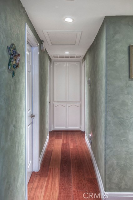 Detail Gallery Image 9 of 13 For 356 Princeton Dr, Costa Mesa,  CA 92626 - 3 Beds | 2 Baths