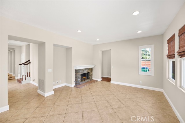 Detail Gallery Image 11 of 56 For 17 Plum St, Ladera Ranch,  CA 92694 - 4 Beds | 3/1 Baths