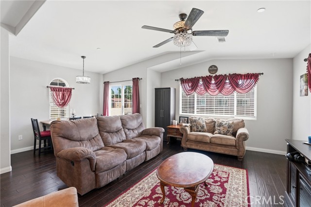 Detail Gallery Image 7 of 36 For 263 via Las Casitas, Templeton,  CA 93465 - 3 Beds | 2/1 Baths