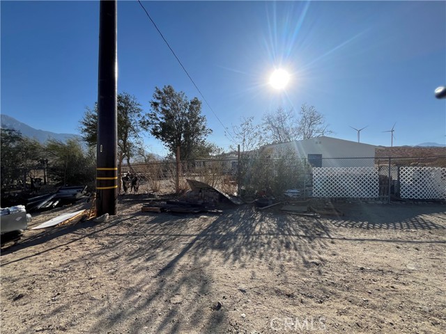 60975 Oleander Street, Whitewater CA: https://media.crmls.org/medias/fb116a87-300f-4da0-8f8e-acae13c6c2ff.jpg