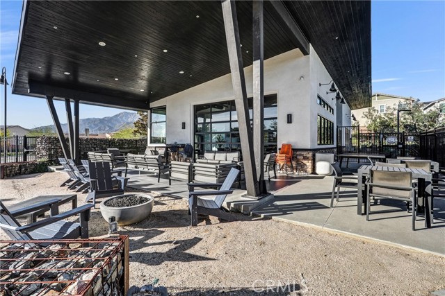 Detail Gallery Image 32 of 41 For 16681 Wyndham Ln #8,  Fontana,  CA 92336 - 3 Beds | 2/1 Baths