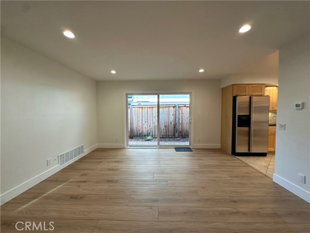 Detail Gallery Image 14 of 26 For 1210 Sandpoint, Corona Del Mar,  CA 92625 - 4 Beds | 2/1 Baths