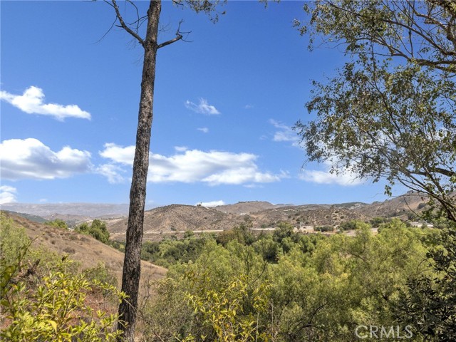 Detail Gallery Image 40 of 42 For 4458 Avenida Campana, Thousand Oaks,  CA 91360 - 3 Beds | 2/1 Baths