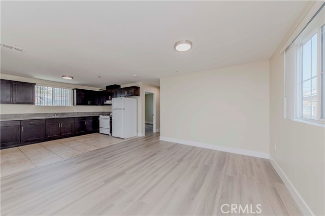 Detail Gallery Image 6 of 31 For 8711 Mckinley Place, Los Angeles,  CA 90002 - – Beds | – Baths