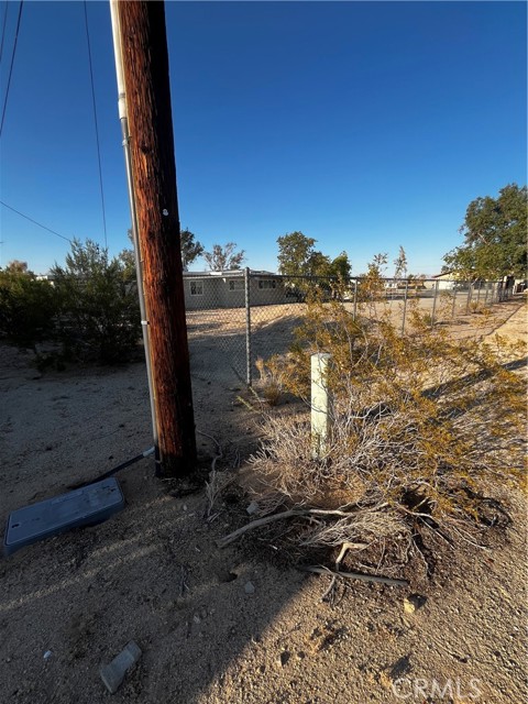 Detail Gallery Image 3 of 7 For 72562 Juanita Dr, Twentynine Palms,  CA 92277 - – Beds | – Baths