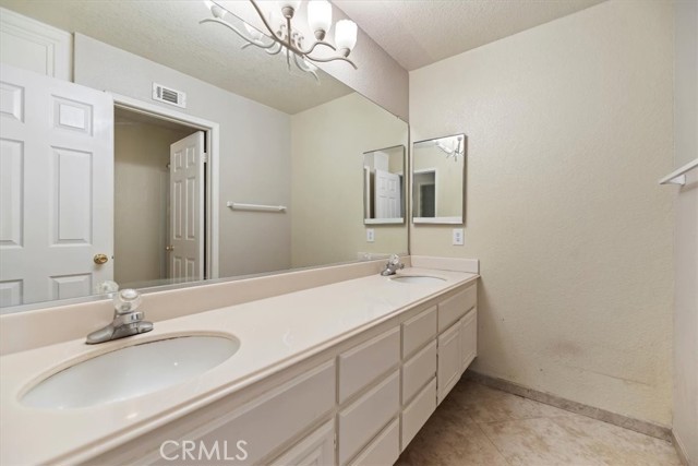 Detail Gallery Image 40 of 54 For 10049 Cartagena, Moreno Valley,  CA 92557 - 4 Beds | 2 Baths