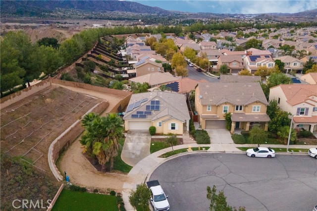 10894 Clover, Corona CA: https://media.crmls.org/medias/fb175bc5-b2c6-4b60-8d26-31ff51506062.jpg