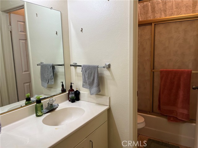 Detail Gallery Image 8 of 12 For 7001 Church Ave #32,  Highland,  CA 92346 - 2 Beds | 2 Baths