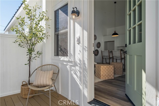 Detail Gallery Image 4 of 37 For 228 B Arena St #B,  El Segundo,  CA 90245 - 2 Beds | 2 Baths