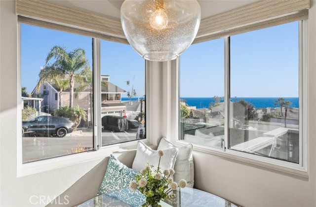 Detail Gallery Image 26 of 46 For 284 Chiquita, Laguna Beach,  CA 92651 - 4 Beds | 2/2 Baths
