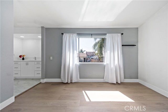 Detail Gallery Image 23 of 30 For 11334 Oak Knoll Dr, Fontana,  CA 92337 - 3 Beds | 2/1 Baths