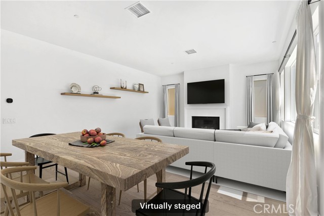 28519 Moyer Lane, Canyon Country CA: https://media.crmls.org/medias/fb181642-d860-4c58-8173-82d7f1ad12fe.jpg