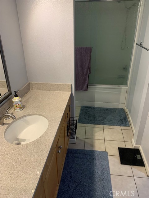 201 E Angeleno Avenue #402, Burbank, CA, 91502 201 E Angeleno Avenue #402, Burbank, CA, 91502