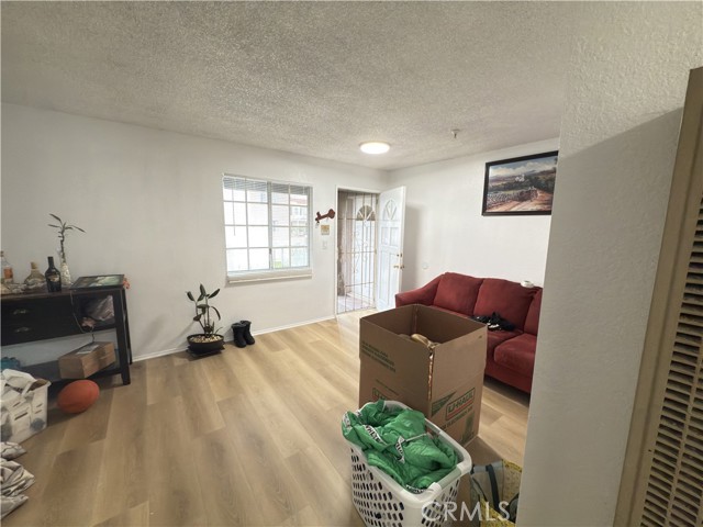 Detail Gallery Image 25 of 69 For 3702 W 126th St, Hawthorne,  CA 90250 - – Beds | – Baths