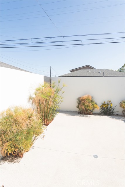 Detail Gallery Image 4 of 10 For 3362 W Imperial, Inglewood,  CA 90303 - – Beds | – Baths