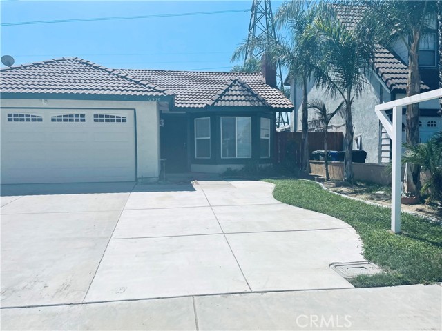 14225 Woodland Dr, Fontana, CA 92337