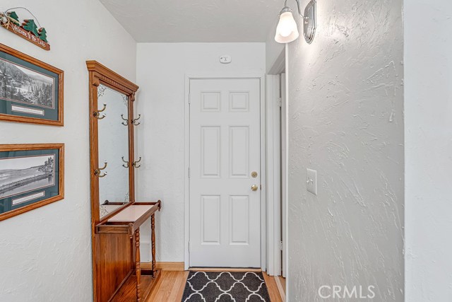 Detail Gallery Image 11 of 28 For 523 Wabash Ln, Sugarloaf,  CA 92386 - 2 Beds | 1 Baths