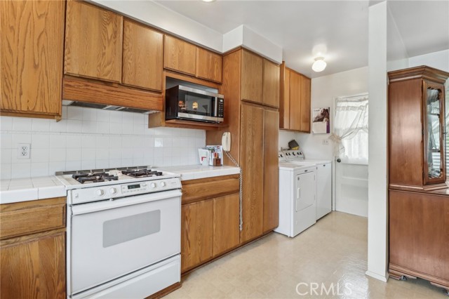 Detail Gallery Image 12 of 23 For 1862 Grier St, Pomona,  CA 91766 - 3 Beds | 1 Baths