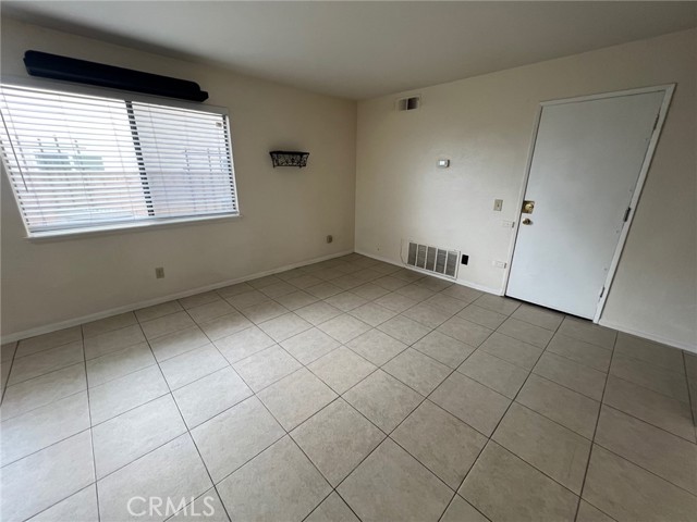 7205 Parkside Place, Rancho Cucamonga CA: https://media.crmls.org/medias/fb1cbe45-4ef0-4fb4-a5d7-7829981ce7a1.jpg