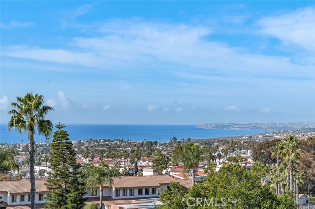 Detail Gallery Image 1 of 41 For 201 S La Esperanza #R9,  San Clemente,  CA 92672 - 2 Beds | 2 Baths