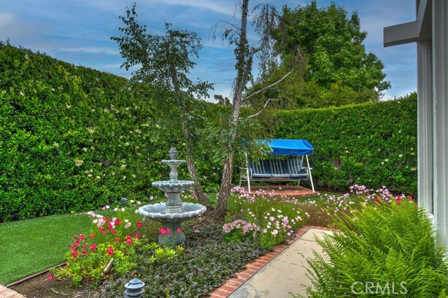 5021 Corkwood Lane, Irvine CA: https://media.crmls.org/medias/fb1d2c6f-37ca-49cc-a072-08bd1105b1f9.jpg