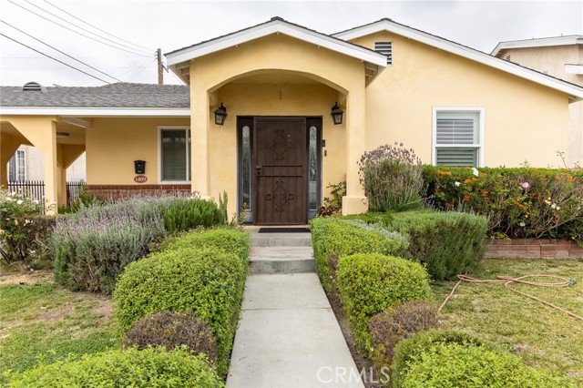 Detail Gallery Image 1 of 1 For 1409 W 133rd St, Compton,  CA 90222 - 4 Beds | 2 Baths