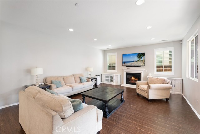 Detail Gallery Image 17 of 75 For 25451 Jack Rabbit Ln, Corona,  CA 92883 - 4 Beds | 3 Baths