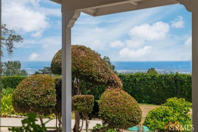 27846 Palos Verdes E Drive, Rancho Palos Verdes CA: https://media.crmls.org/medias/fb1dc3da-20f1-4a03-991b-31fbffeecc12.jpg