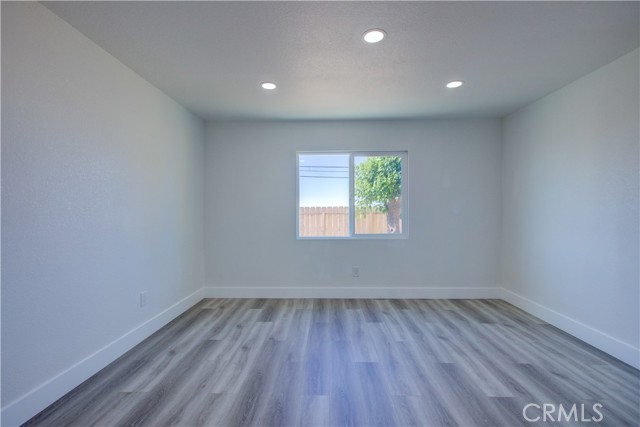Detail Gallery Image 13 of 21 For 12337 W Main St, Turlock,  CA 95380 - 1 Beds | 2 Baths