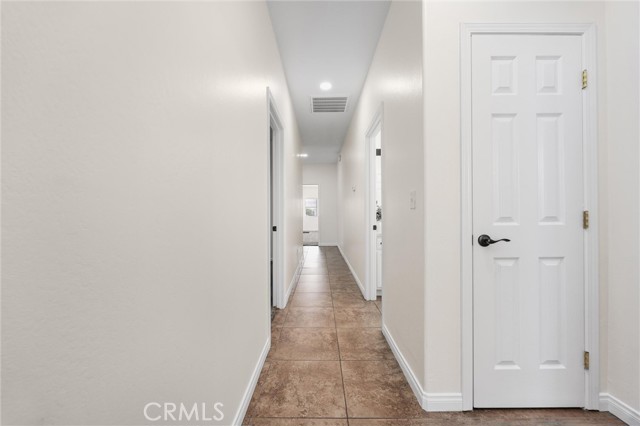 11515 Regarse, Bakersfield CA: https://media.crmls.org/medias/fb20a75a-036b-48ed-899e-732916b95ed7.jpg