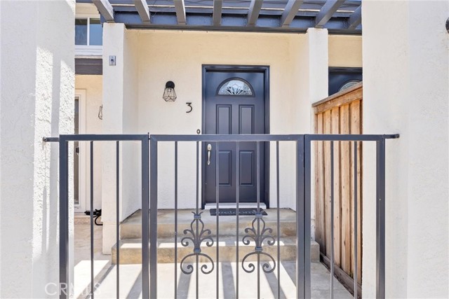 entry and outside gate