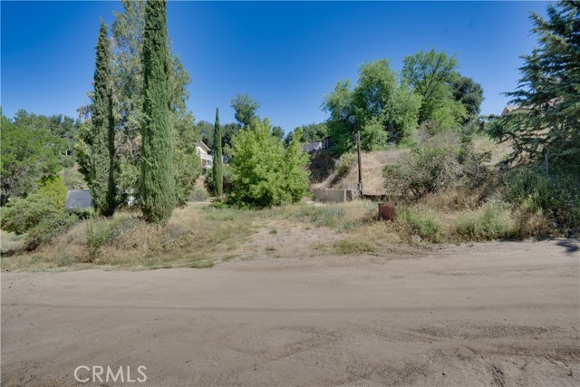 45912 Raccoon Road, Banning CA: https://media.crmls.org/medias/fb21d2a7-70c4-4fd2-b360-ca427687d832.jpg