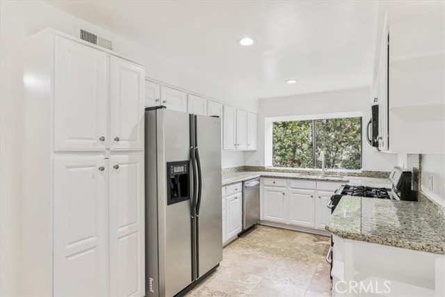 23467 Park Sorrento, Calabasas CA: https://media.crmls.org/medias/fb221653-3c01-467c-8a43-049d7a7f0534.jpg
