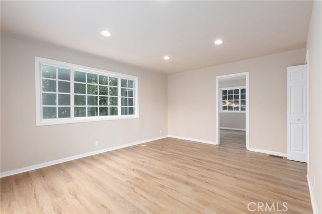 Detail Gallery Image 22 of 29 For 260 S Fairway Dr, Twin Peaks,  CA 92391 - 4 Beds | 3 Baths