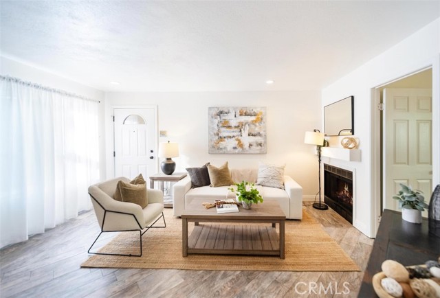 Detail Gallery Image 13 of 32 For 4494 Mentone #19,  San Diego,  CA 92107 - 2 Beds | 2 Baths