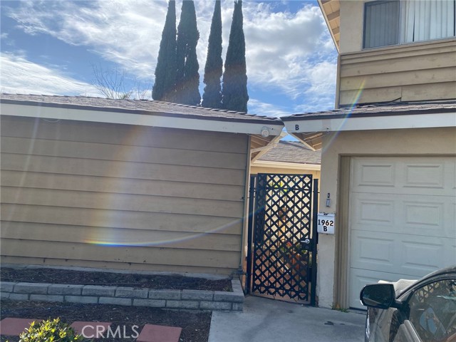 Detail Gallery Image 11 of 29 For 1962 Ren Cir, Tustin,  CA 92780 - – Beds | – Baths