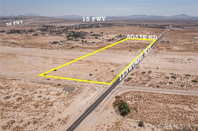 35453 Lenwood Road, Barstow CA: https://media.crmls.org/medias/fb23a6f0-0f26-435a-b8ee-1a6789786819.jpg
