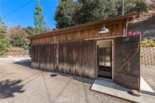 Image 40 of 47 For 31342 Silverado Canyon Road