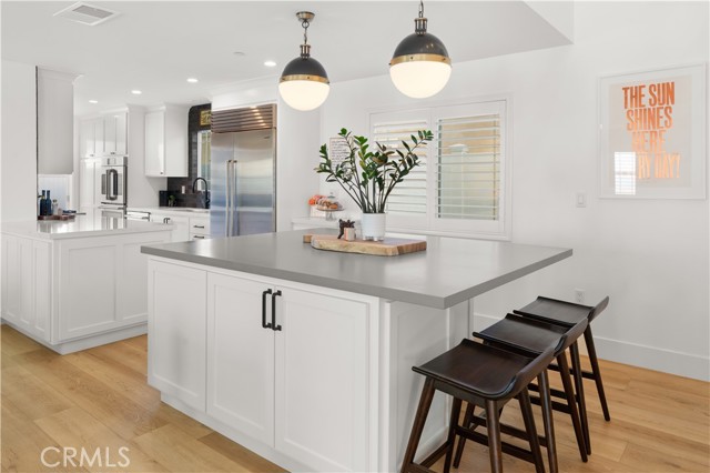 Detail Gallery Image 8 of 60 For 315 Lugonia St, Newport Beach,  CA 92663 - 4 Beds | 4 Baths