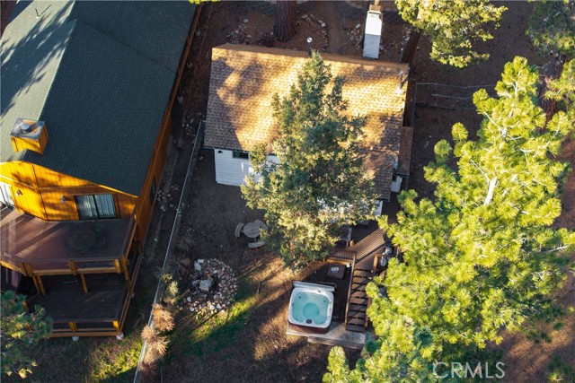 Detail Gallery Image 15 of 18 For 42769 Conifer Dr, Big Bear Lake,  CA 92315 - 4 Beds | 1 Baths