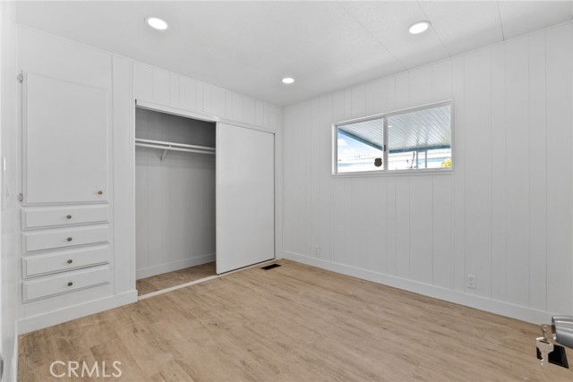 10200 Bolsa Ave, Westminster CA: https://media.crmls.org/medias/fb253f72-84ca-4440-855e-461fdf109ebc.jpg