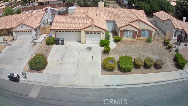 12873 Cobalt Road, Victorville CA: https://media.crmls.org/medias/fb254e30-8910-49fa-99b6-7e18e5f94e2c.jpg