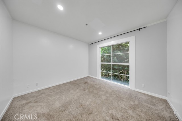 Detail Gallery Image 27 of 34 For 1401 S Bentley Ave #203,  Los Angeles,  CA 90025 - 2 Beds | 3 Baths