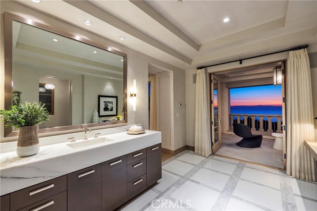 Detail Gallery Image 20 of 49 For 17 High Water, Newport Coast,  CA 92657 - 6 Beds | 7/2 Baths
