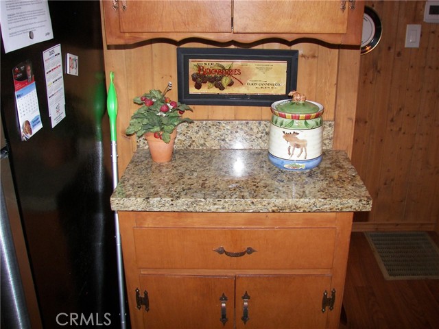Detail Gallery Image 17 of 39 For 21524 Crest Forest Dr, Cedarpines Park,  CA 92322 - 2 Beds | 1 Baths