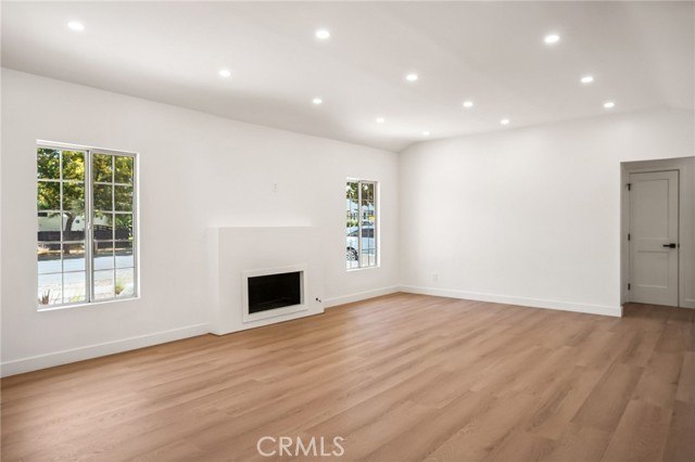 4702 Kraft Avenue, Valley Village, California 91602, 3 Bedrooms Bedrooms, ,3 BathroomsBathrooms,Residential Lease,For Rent,4702 Kraft Avenue,CRSR25155544