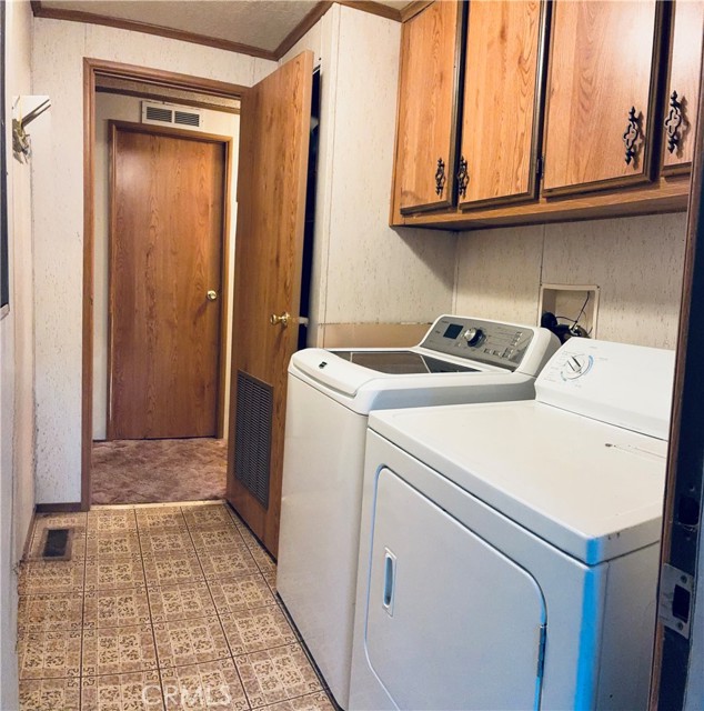Detail Gallery Image 11 of 26 For 11480 San Joaquin, Clearlake,  CA 95422 - 2 Beds | 2 Baths